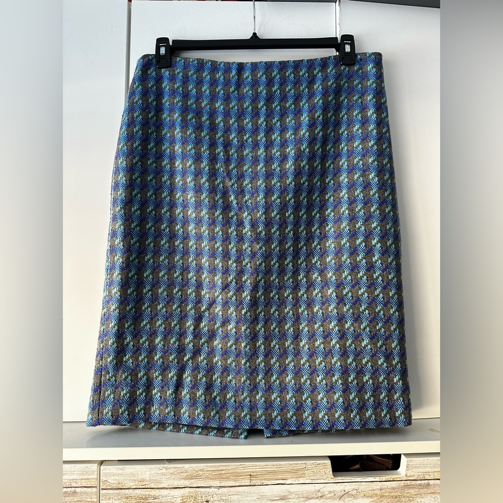 🧵 Talbots Wool Blend Plaid A-Line Skirt Size 12 Blue Green Gray Lined